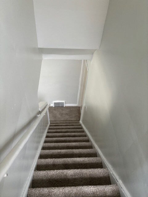 Building Photo - 9321 Ohio St