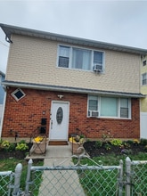 Building Photo - 3-25 B 46 St