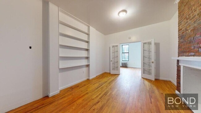 Foto del edificio - 49 Clinton St