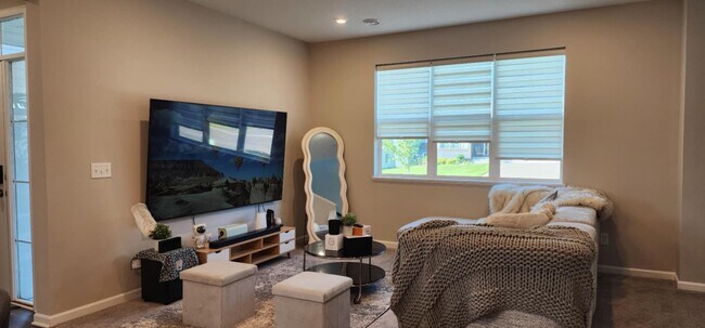 Foto del edificio - 1515 100th Ave NW