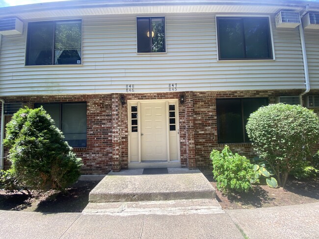 Building Photo - 845 Blackstone Vlg