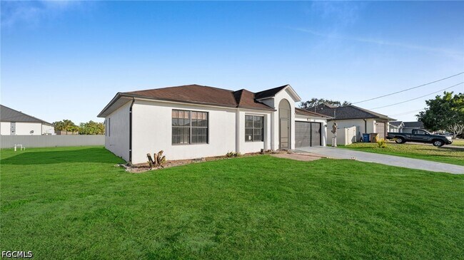 Foto del edificio - 918 Acroft Ave