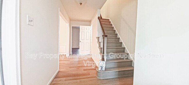 Building Photo - 3208 Cantrell Ln