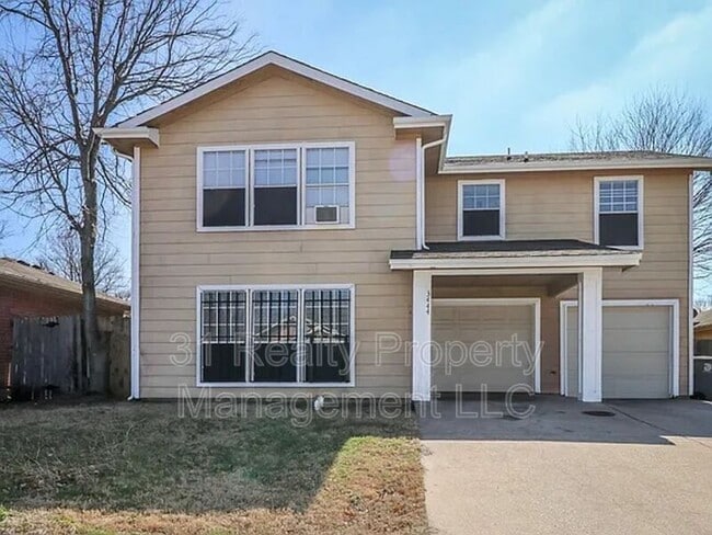 Photo - 3444 Pinebrook Dr House