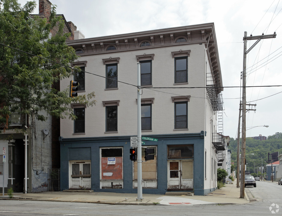Primary Photo - 2900-2902 Colerain Ave