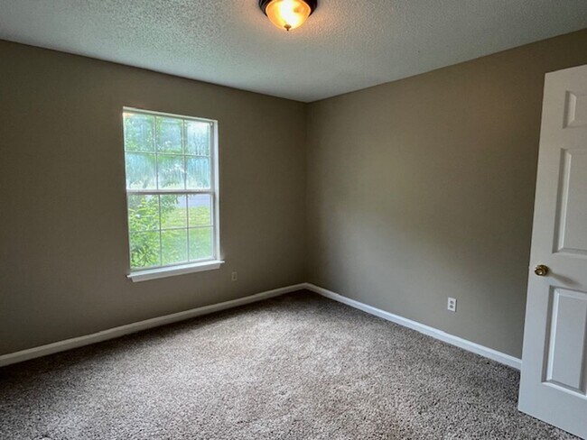 Foto del edificio - Renovated 2 Bedroom 2 Bath Home for Rent!