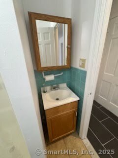 Foto del edificio - 346 Everett St