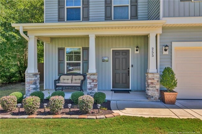 Building Photo - 255 Shepard Dr