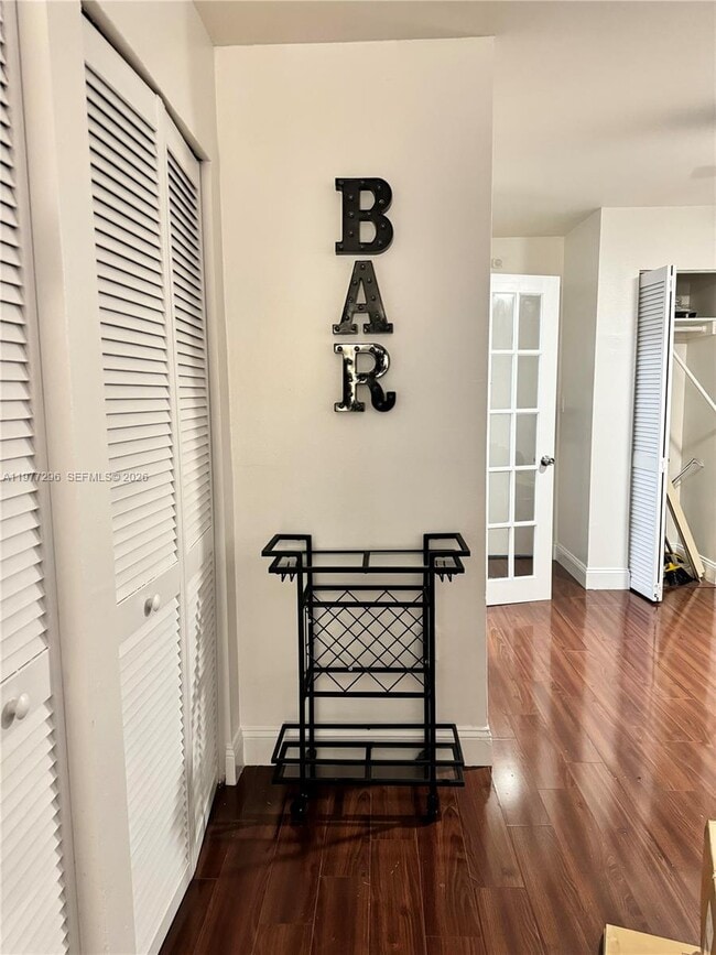 Building Photo - 1615 Meridian Ave