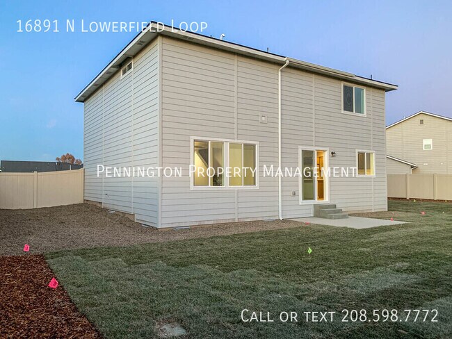 Foto del edificio - 16891 N Lowerfield Loop
