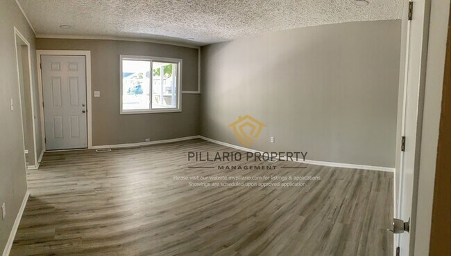 Foto del edificio - 2943 Hillside Ave