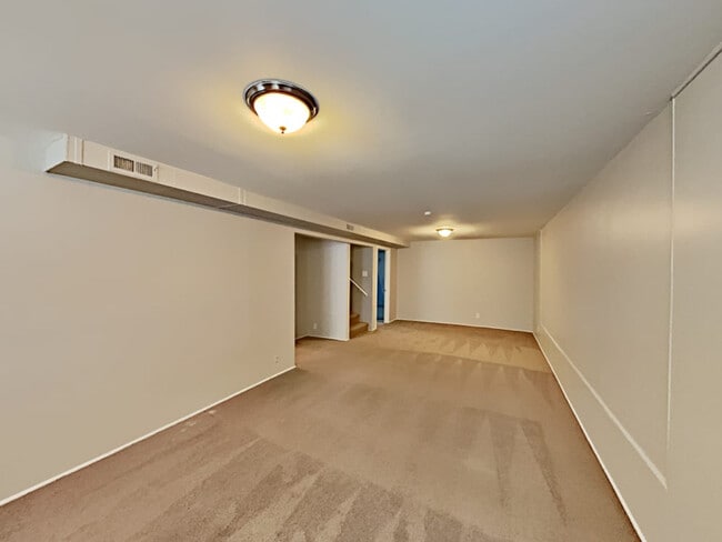 Building Photo - 1641 E 86th Pl