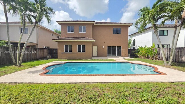 Foto del edificio - 15743 SW 145th Terrace