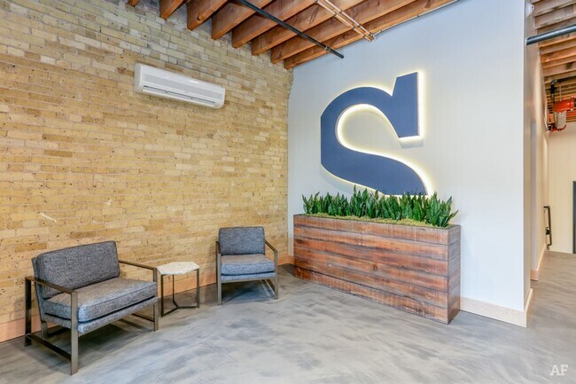 Foto del interior - Serif Milwaukee