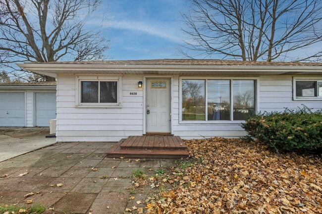 Photo - 8620 Milan-Oakville Rd House