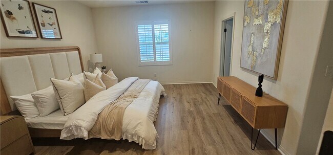 Building Photo - 2437 Sanabria Ln