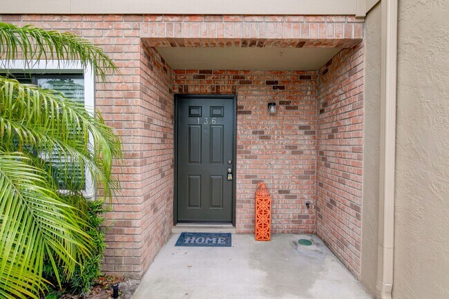 Foto del edificio - Cozy Move-in ready 2 Bed / 2.5 Bath Townho...
