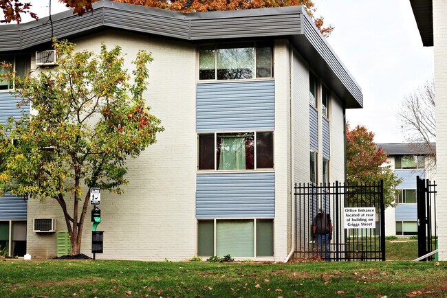 Building Photo - 502 W Griggs St