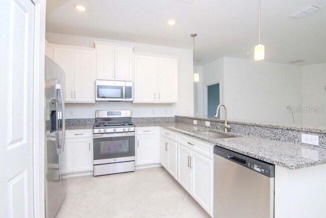 Building Photo - 3172 Bryant Park Dr