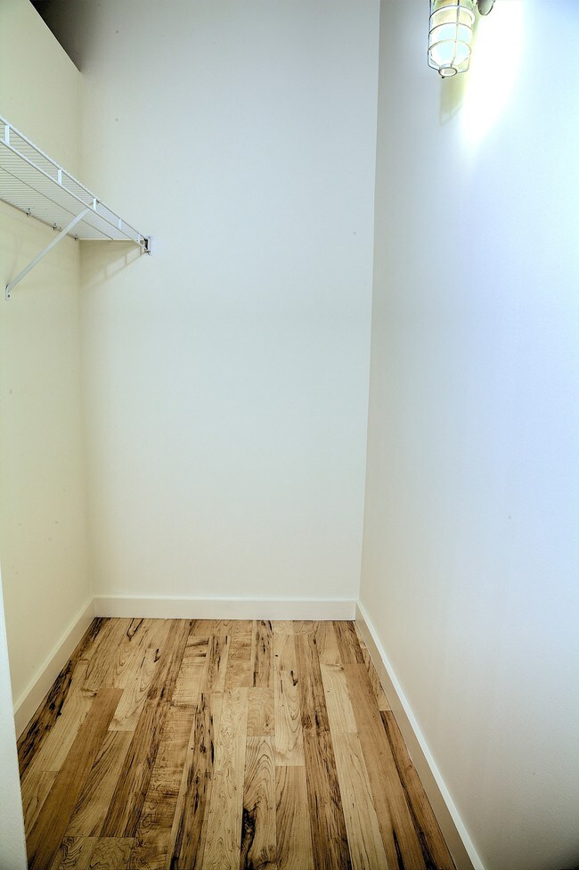 Foto del edificio - 918 Olive St