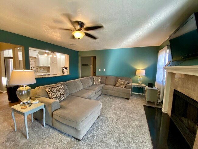 Building Photo - 4801 Brookdale Dr