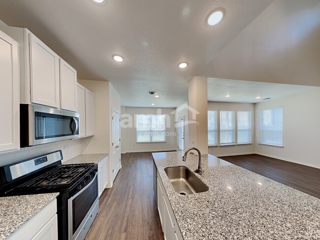 Building Photo - 2716 Geronimo Creek