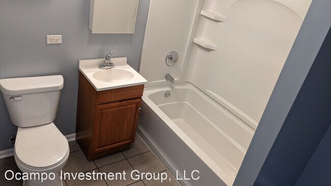 Building Photo - 2 br, 1 bath House - 14033 S. Calhoun Ave.