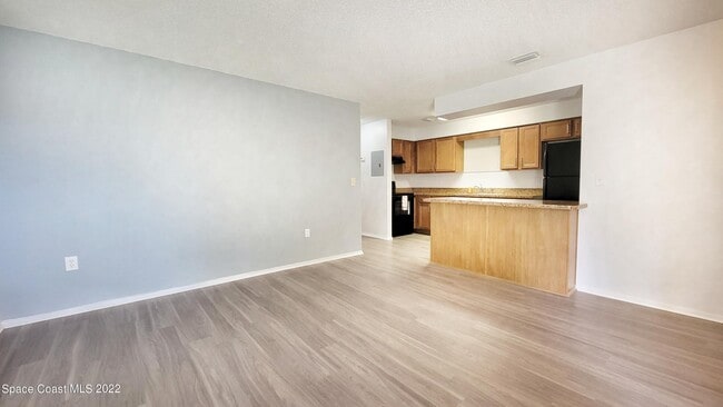 Building Photo - 1353 Westover St