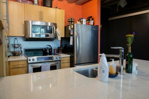 Building Photo - 401 9th Ave N