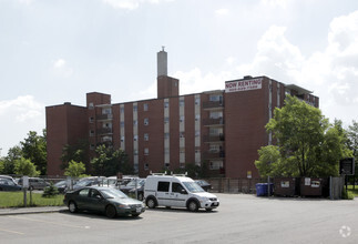 Building Photo - Westwood Apartments