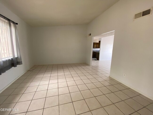 Building Photo - 11148 Cutty Sark Dr