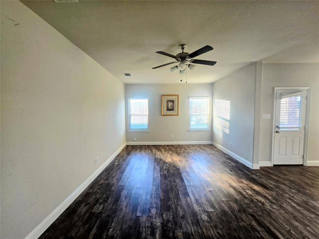 Building Photo - 3709 Sweetclover Dr