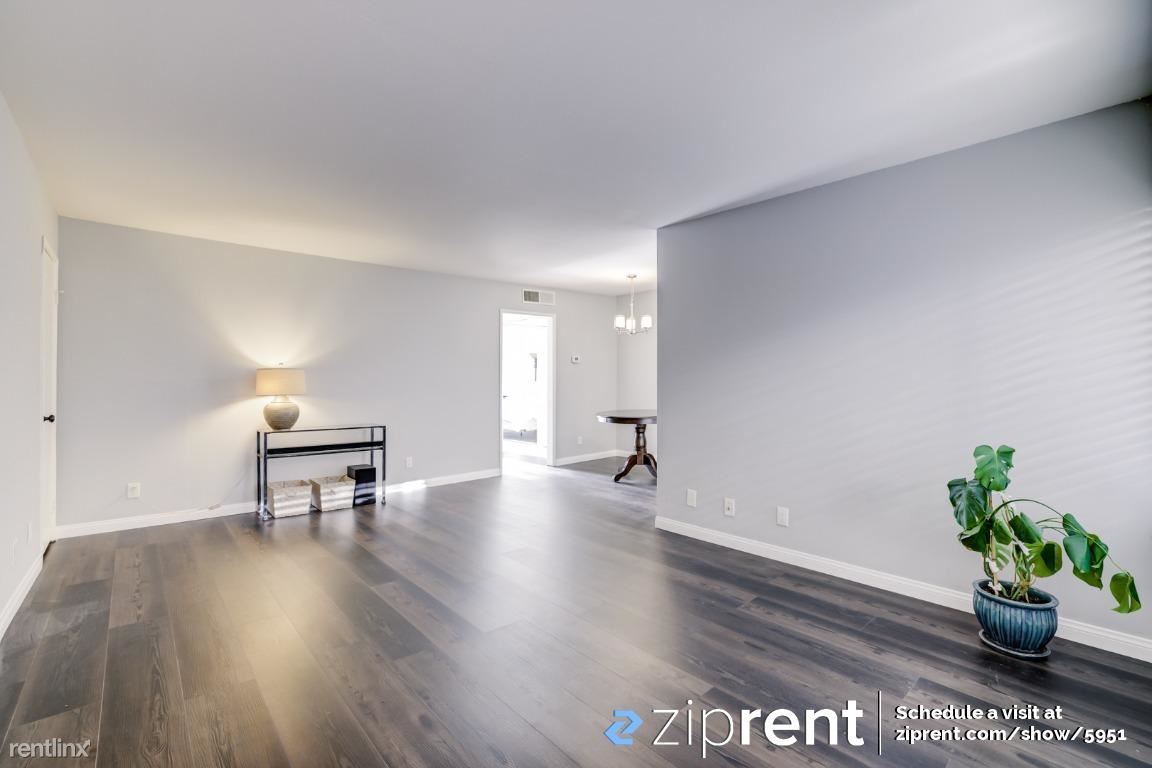 Primary Photo - 2 br, 2 bath Condo - 9920 Jordan Ave, Chat...