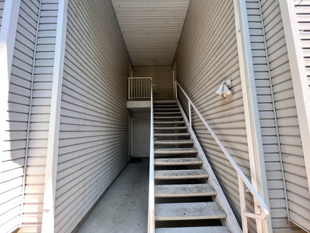 Foto del edificio - 2238 S Stephen Ave