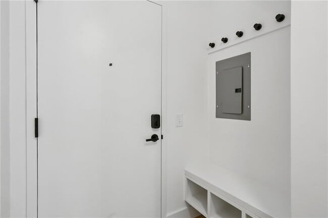 Building Photo - 567 Ponce De Leon Ave NE