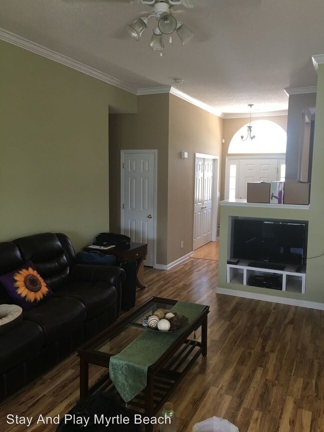 Building Photo - 5803 Mossy Oaks Dr