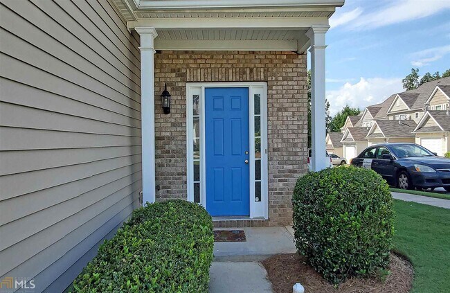 Building Photo - 1514 Paramount Ln NE