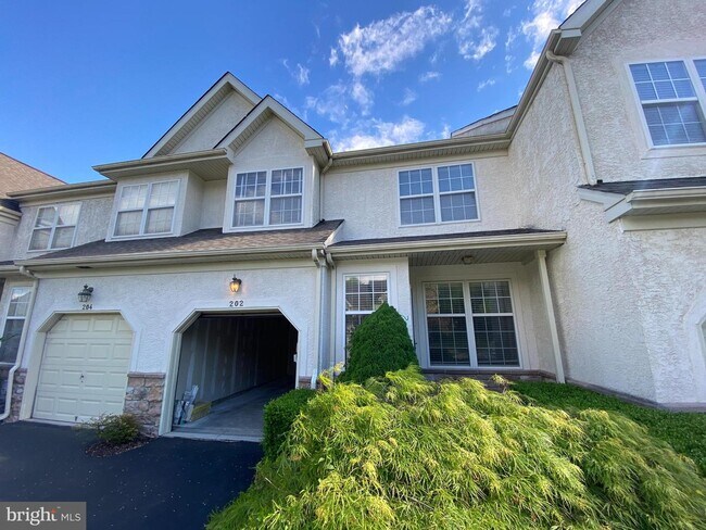 Building Photo - 202 Brookdale Ct
