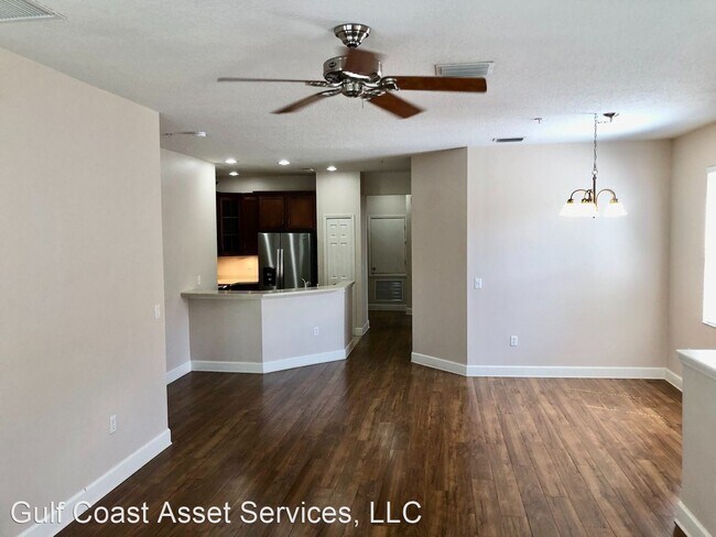 Building Photo - 3 br, 2 bath House - 8078 Moonstone Dr, #1...