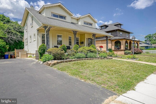 Photo - 158 Wyoming Avenue Unit House
