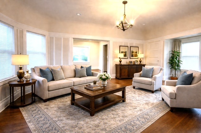 1522 - 1522 Apartment