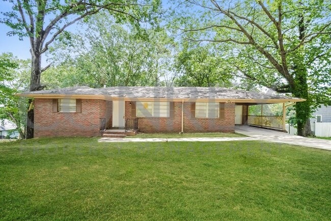 Building Photo - Lovely Home in the Pinson Area!