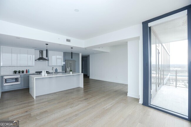 Foto del edificio - 788 West Marietta St NW