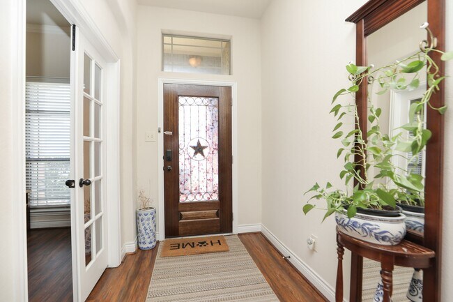 Building Photo - 23310 Parkway Lakes Ln