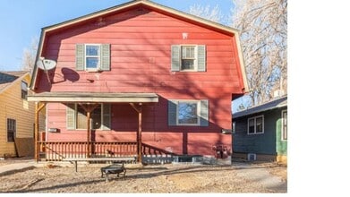 Building Photo - 810 W Laurel St