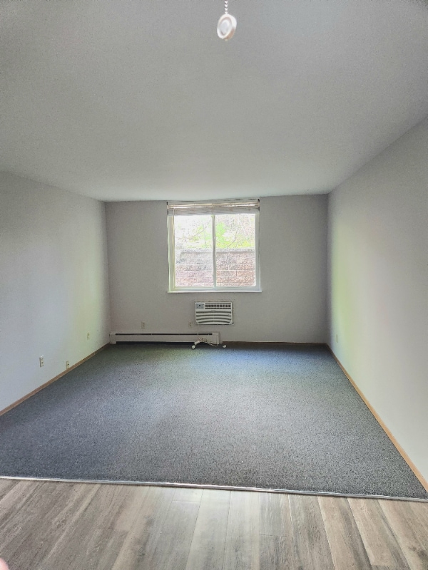 Foto del edificio - N86W16351-W16351 Appleton Ave