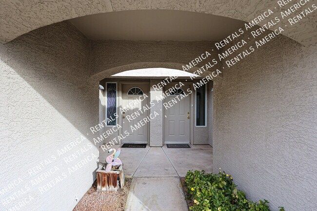 Building Photo - 16021 N 30th St