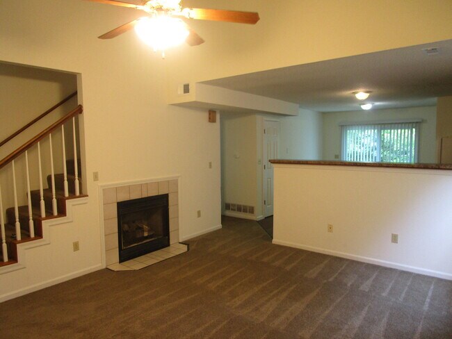 Building Photo - 4414-4416 Cheryl Ct