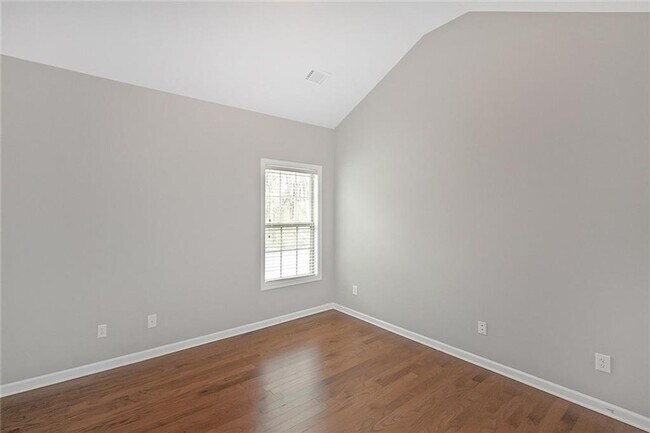 Building Photo - Cozy 4BD in Snellville’s Newton’s Crest – ...