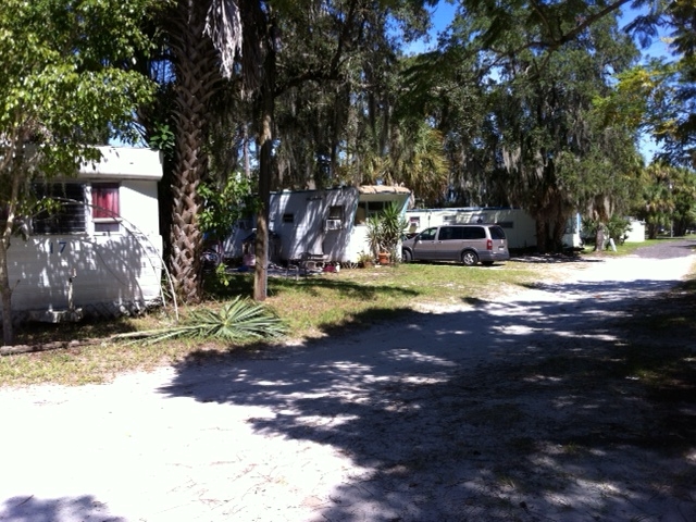 Building Photo - Old Fort Trailer Park